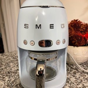SMEG baby blue drip coffee maker